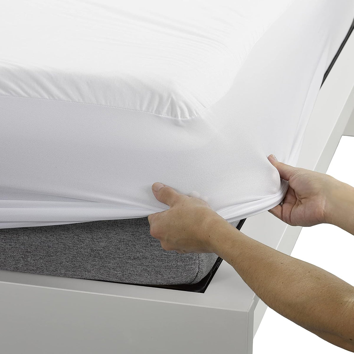 Protect-A-Bed Cool Waterproof Mattress Protector, Queen